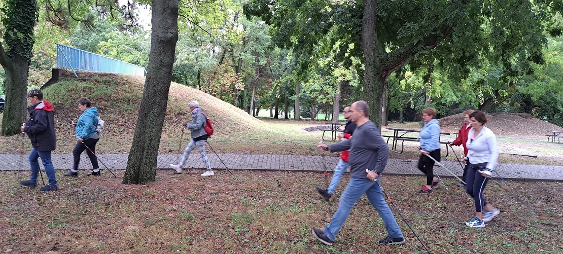 Nordic walking oktatás a Margit-szigeten