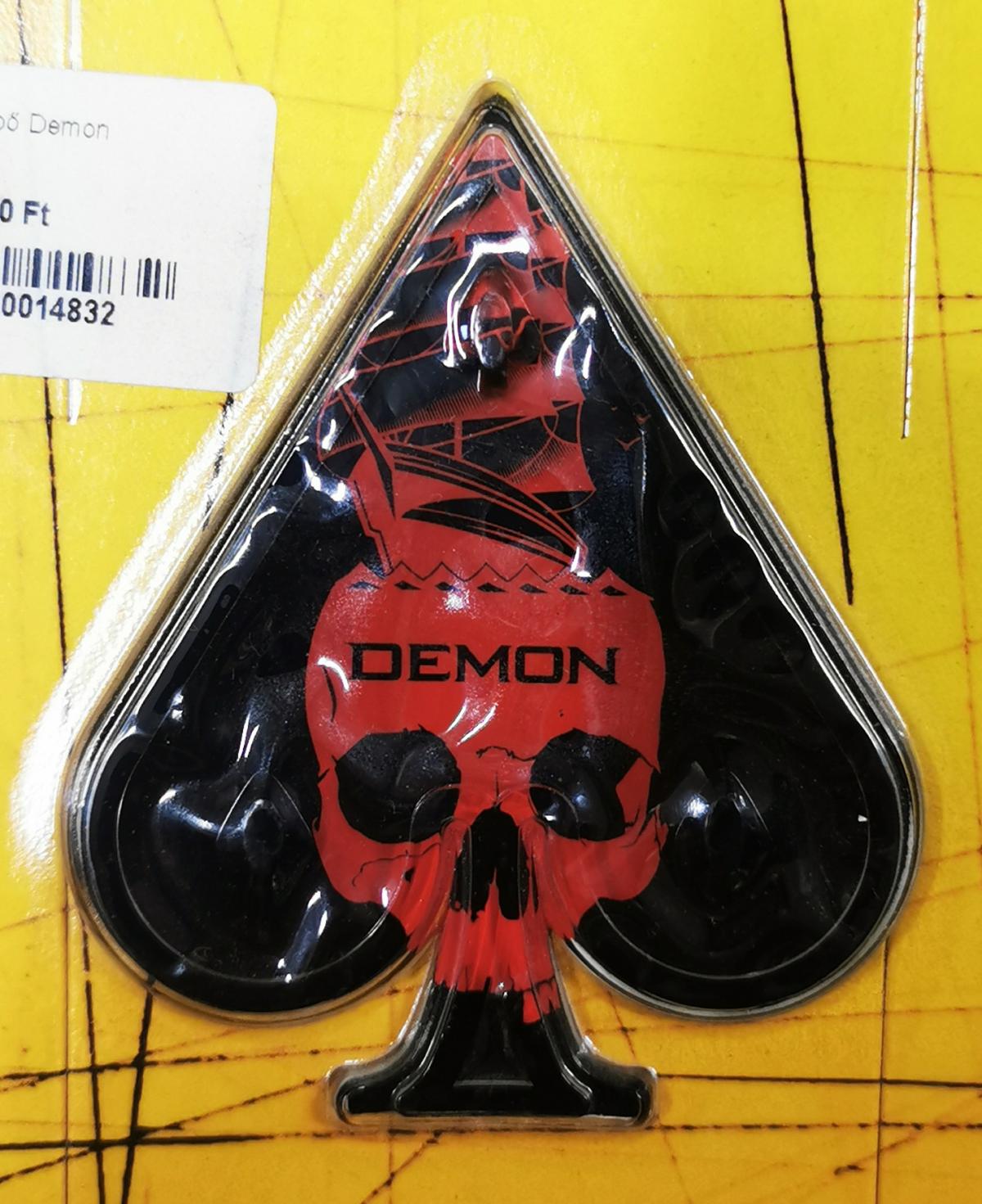 Demon Pikk black red snowboard csúszásgátló