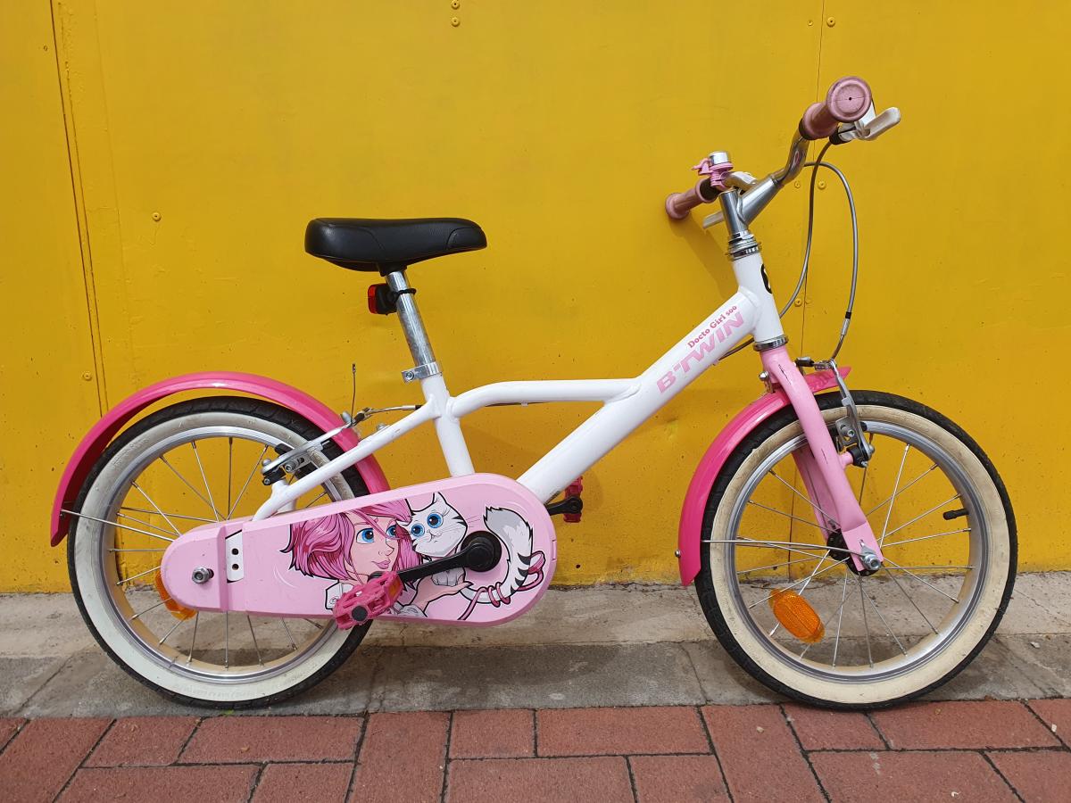 Használt 16"-as B-Twin gyermek kerékpár, fehér-pink