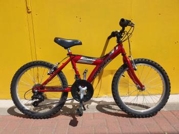 Használt 20&quot;-as Hauser Cobra junior MTB, bordó Kép