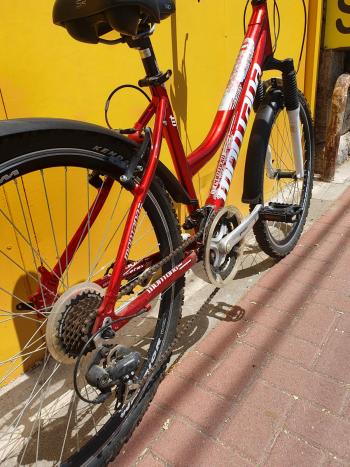 Használt 26"-os Montana női alu MTB kerékpár, bordó-fehér 2.Kép