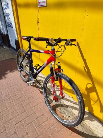 Használt 26"-os Merida Matts Millenium MTB kerékpár, piros-kék-szürke 2.Kép