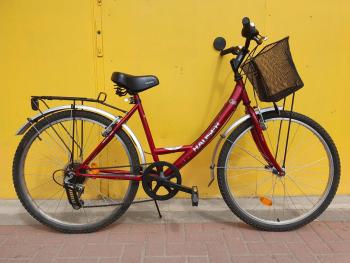 Használt 26"-os Hauser Swan city kerékpár, bordó Kép