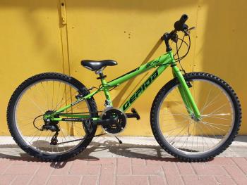 Használt 24"-as Gepida Gilpil 50 junior MTB, zöld-fekete Kép
