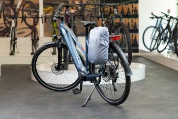 BFDP01 Commuter 2 részes kerékpáros táska, csomagtartóra, 18L, fekete 2.Kép