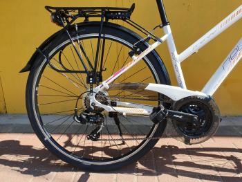 Használt 28"-os Neuzer Firenze 100 alu női trekking kerékpár, fehér-pink 3.Kép
