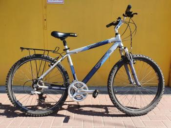 Használt 26"-os Caprine Spirit alu MTB kerékpár, ezüst-kék Kép