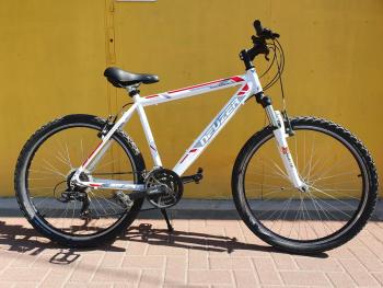 Használt 26"-os Neuzer Mistral alu MTB kerékpár, fehér-piros Kép