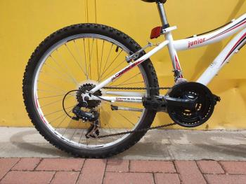 Használt 24"-as Caprine Junior MTB, fehér-piros 2.Kép